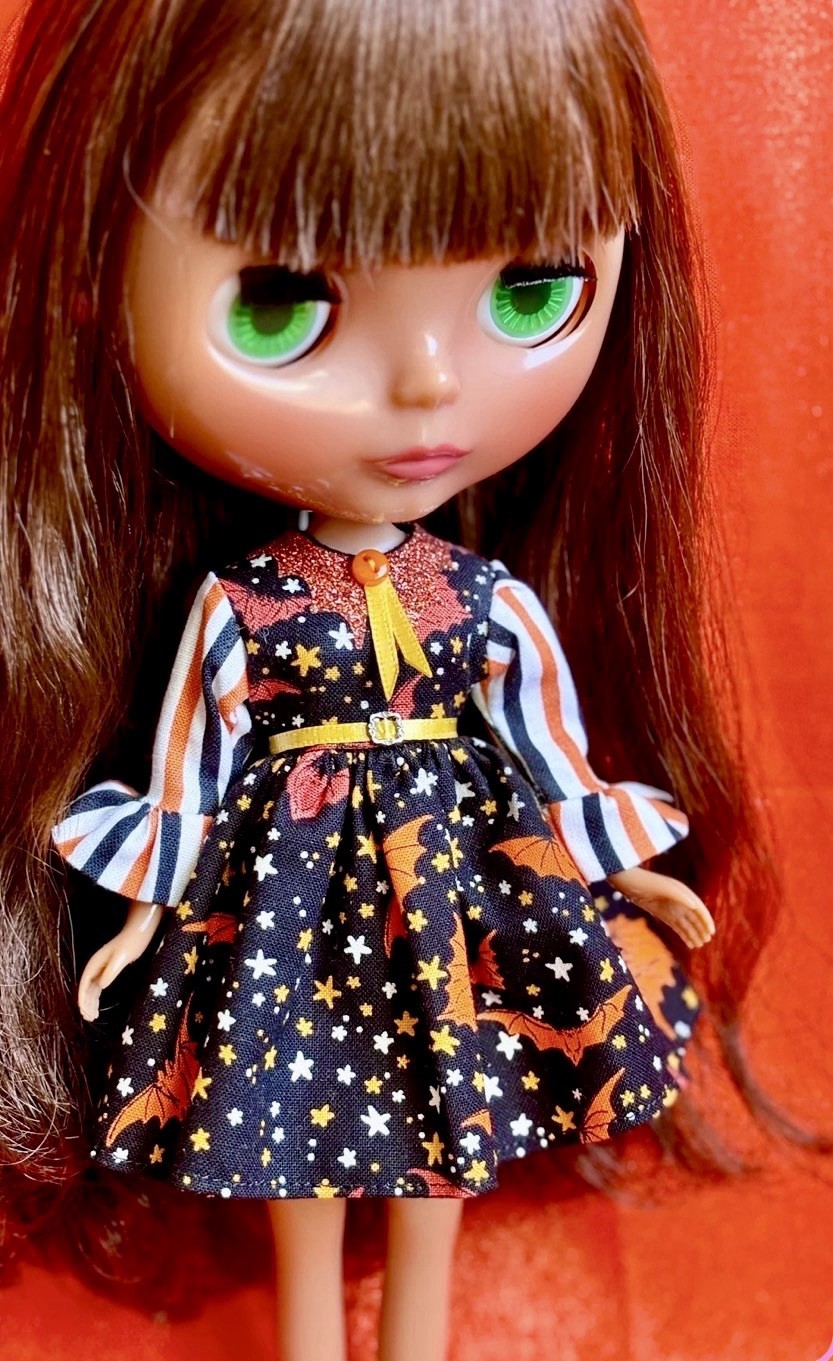 OOAK Dear Girl face Blythe Doll Dress 2026 Halloween Gorgeous New Dress
