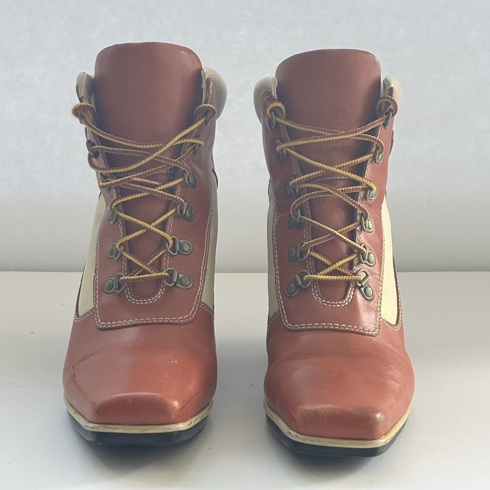 Timberland Womens Leather Lace-Up Ankle Wedge Boots Square Toe Comfort 8 1/2 M Timberland Womens Leather Lace-Up Ankle Wedge Boots Square Toe Comfort 8 1/2 M