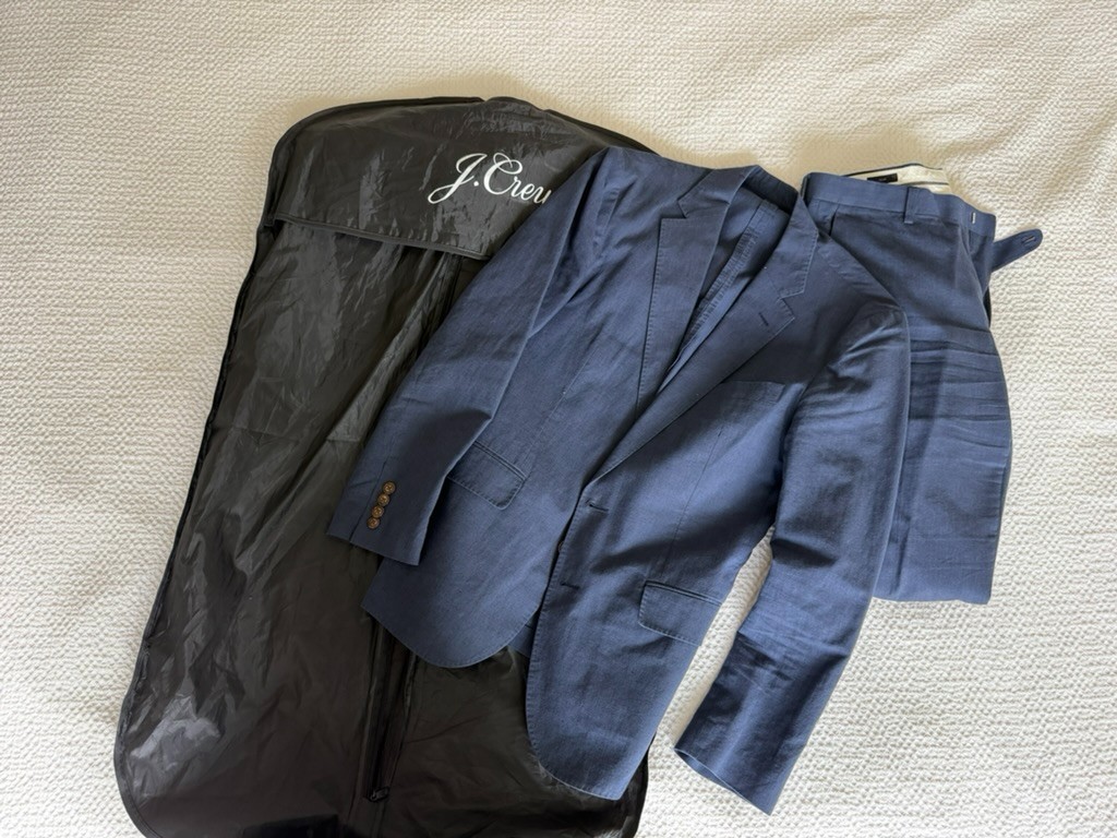 J.Crew Ludlow Slim Fit Suit Men’s 36S Blue Somelos Linen Blend and 30x30 Pants J.Crew Ludlow Slim Fit Suit Men’s 36S Blue Somelos Linen Blend and 30x30 Pants