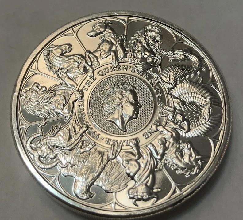 2021 Queen\'s Beast Completer 2 Oz. Silver Coin with Capsule . (rim Dings) 2021 Queen\'s Beast Completer 2 Oz. Silver Coin with Capsule . (rim Dings)
