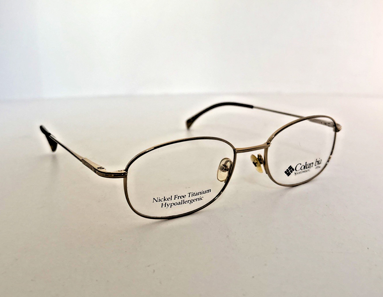NEW COLUMBIA C01 GOLD Nickel Free Titanium Eyeglasses 55-19-140 FRAMES ONLY NEW COLUMBIA C01 GOLD Nickel Free Titanium Eyeglasses 55-19-140 FRAMES ONLY