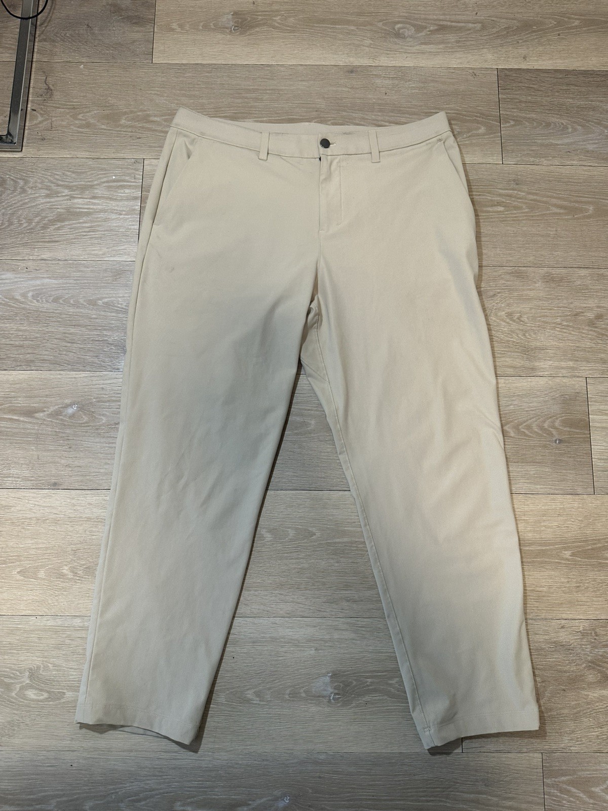 Lululemon Men\'s ABC Pants - 36x28 - Khaki - Classic Fit Lululemon Men\'s ABC Pants - 36x28 - Khaki - Classic Fit