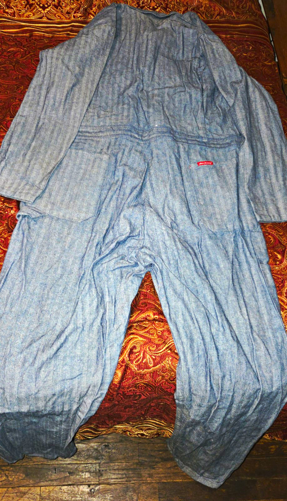 Vintage Men’s Herringbone Work Coveralls 46 Tall Blue/White Cotton Blend Vintage Men’s Herringbone Work Coveralls 46 Tall Blue/White Cotton Blend