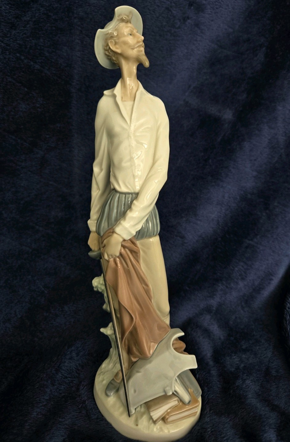 Lladro 4854 Don Quixote Standing with Sword Figurine Glossy Vintage MINT W/Box