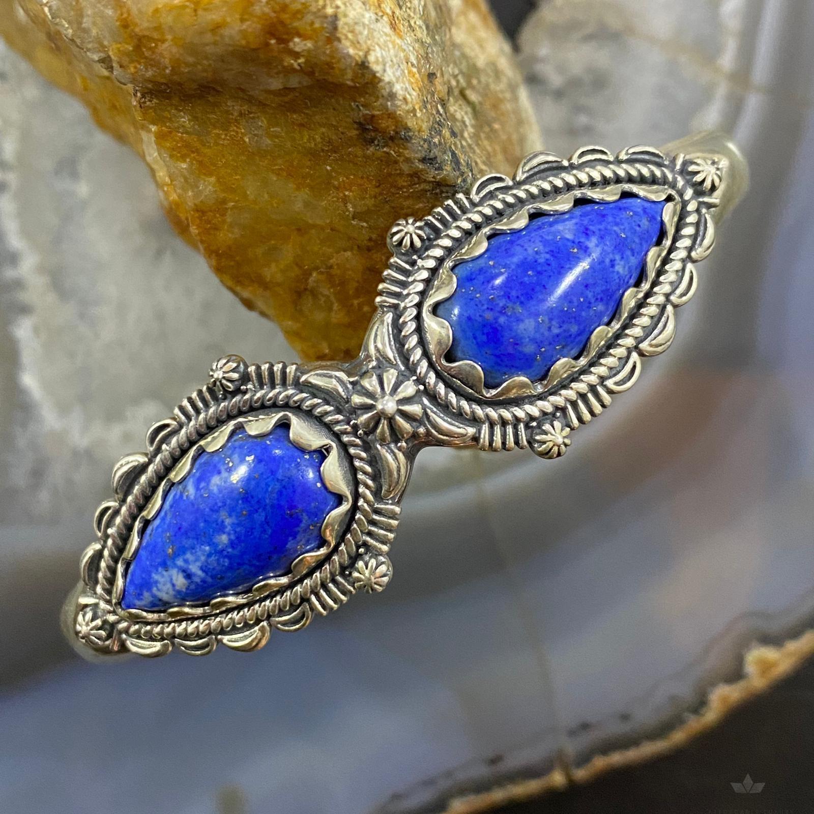 Carolyn Pollack Southwestern Style Sterling 2 Teardrop Lapis Decorated Bracelet