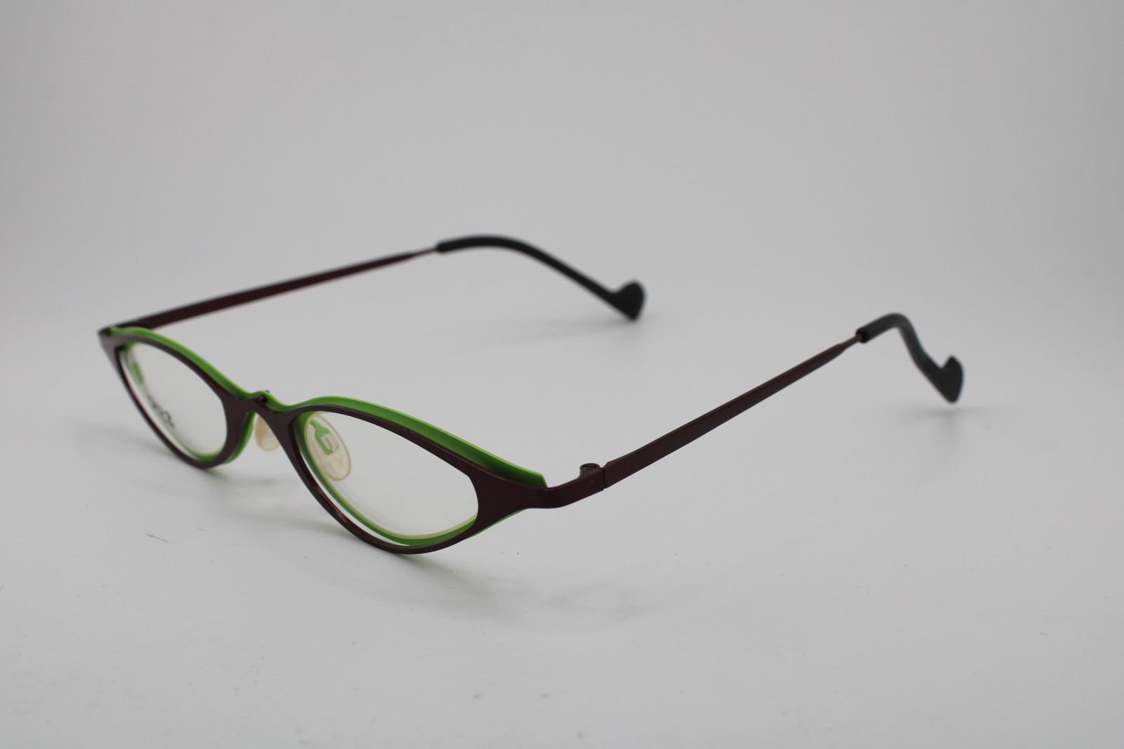 NEW THEO HANAFUDA 150 BELGIUM BURGUNDY GREEN BLACK AUTHENTIC EYEGLASSES 42-24