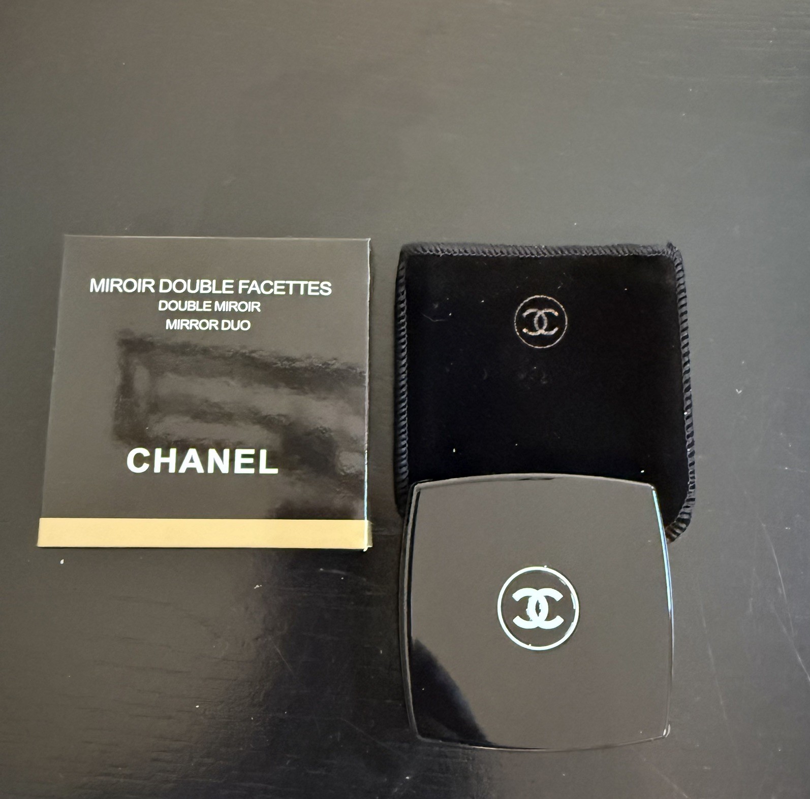 CHANEL Mirror Duo Compact Double Facette Makeup Black in box CHANEL Mirror Duo Compact Double Facette Makeup Black in box