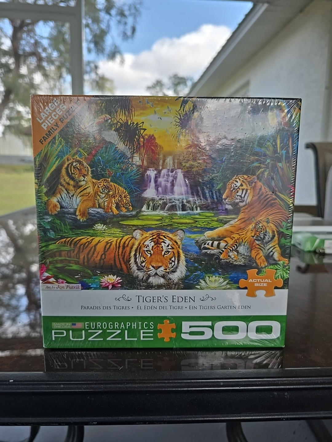 EuroGraphics Tiger\'s Eden 500 Piece Jigsaw Puzzle Bengal Tigers Jungle Water
