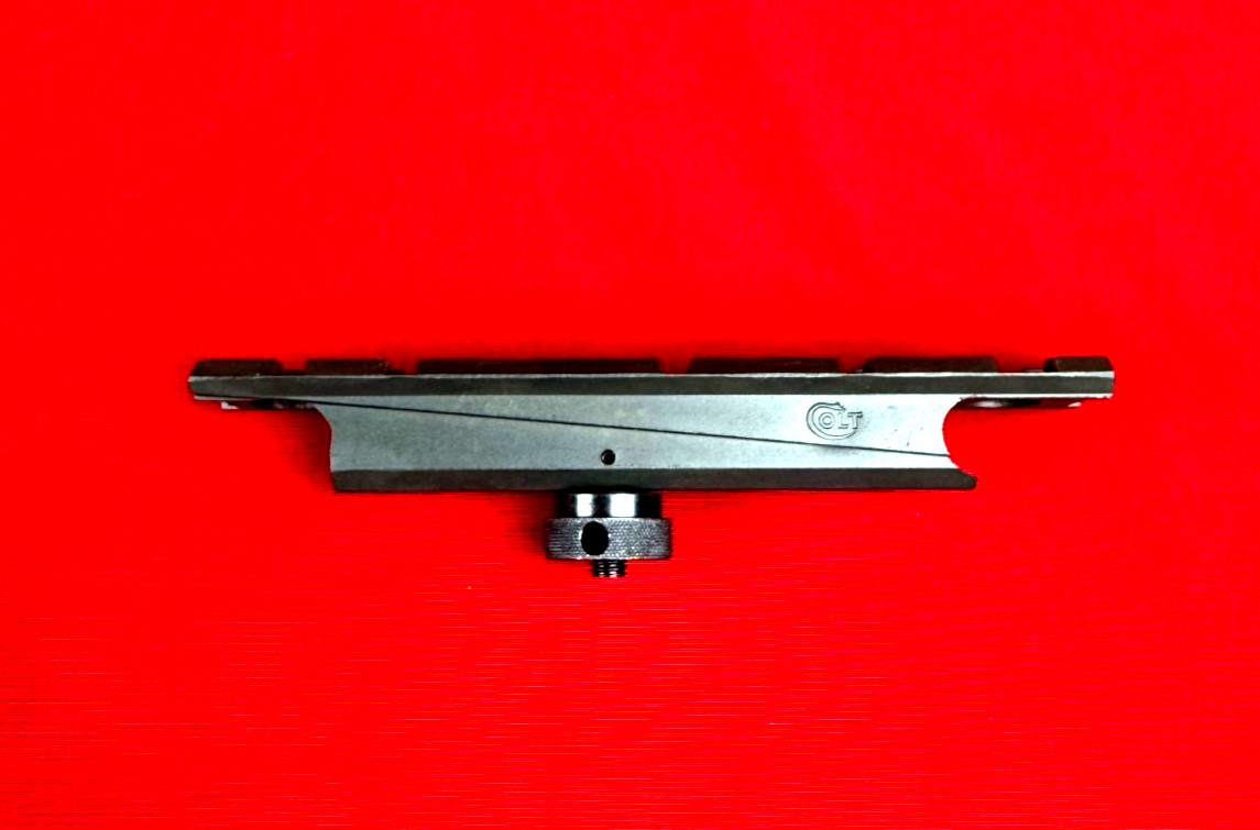 VINTAGE COLT MARKED CARRY HANDLE MOUNT ORIGINAL NO CALIFORNIA SALES VINTAGE COLT MARKED CARRY HANDLE MOUNT ORIGINAL NO CALIFORNIA SALES