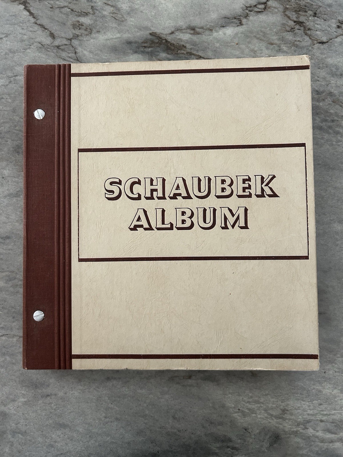 1939 Schaubek Album - European Countries Stamp Album With 100’s Of Stamps. 1939 Schaubek Album - European Countries Stamp Album With 100’s Of Stamps.