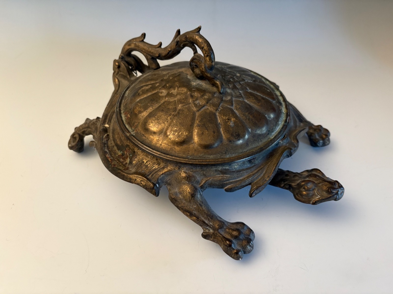 Antique Bradley & Hubbard Cast Iron Turtle / Dragon Spittoon Cast Iron Tin Lid Antique Bradley & Hubbard Cast Iron Turtle / Dragon Spittoon Cast Iron Tin Lid