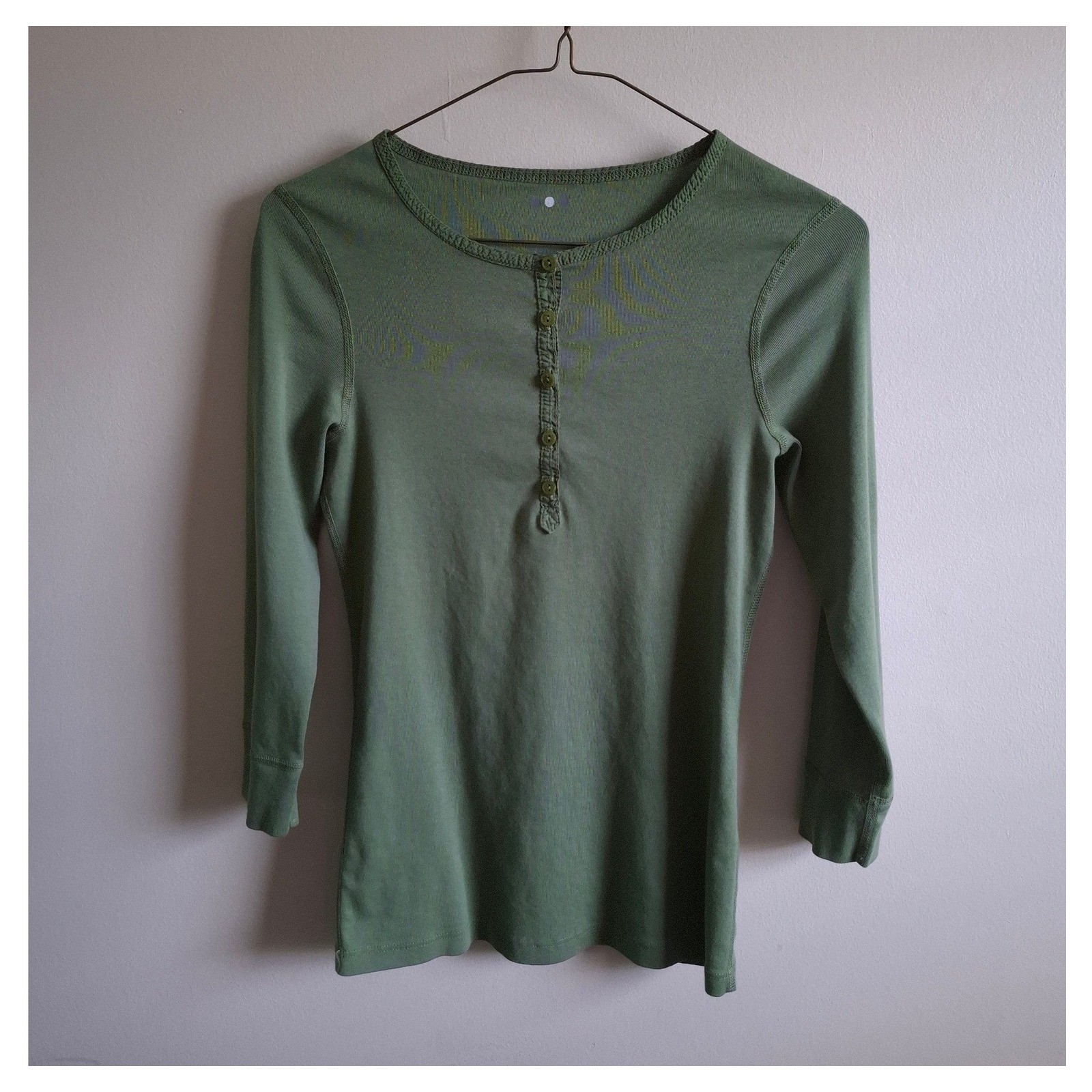 Three Dots Y2K Henley Forest Green Shirt Fitted 90s Cottagecore Ren Faire Sz M Three Dots Y2K Henley Forest Green Shirt Fitted 90s Cottagecore Ren Faire Sz M