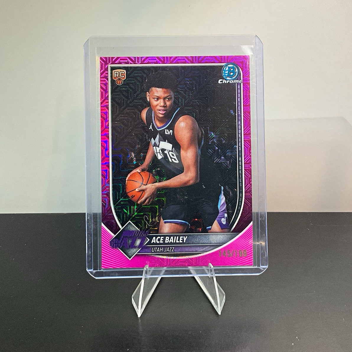 Topps Bowman Chrome 2025-26 Ace Bailey RC Mojo /199 Jazz Topps Bowman Chrome 2025-26 Ace Bailey RC Mojo /199 Jazz