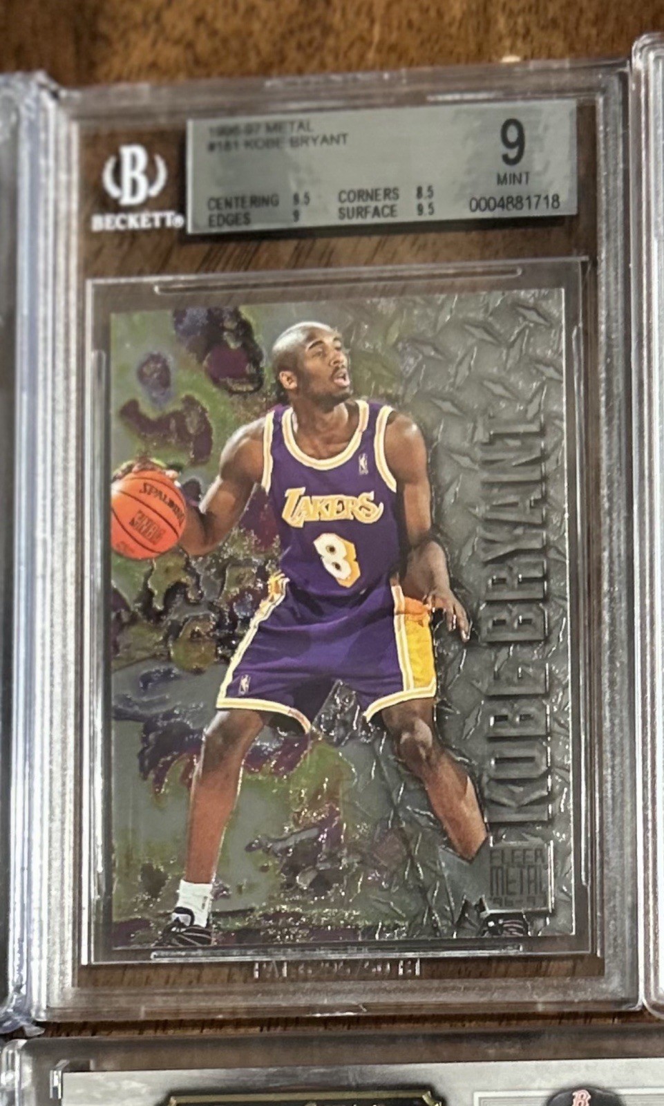 Fleer/SkyBox 1996-97 Fleer Metal Kobe Bryant #181 Lakers Graded Card Fleer/SkyBox 1996-97 Fleer Metal Kobe Bryant #181 Lakers Graded Card