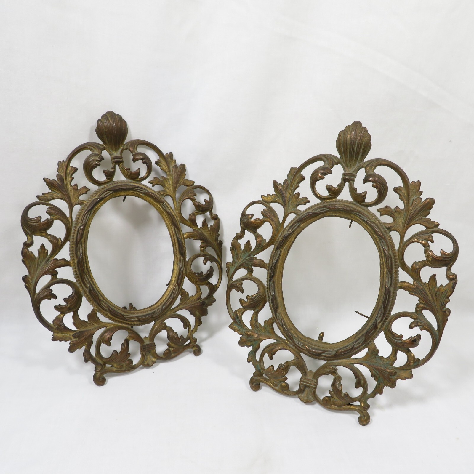Antique Rococo Style Picture Frames Pair Ornate Metal Oval AS IS No Glass Antique Rococo Style Picture Frames Pair Ornate Metal Oval AS IS No Glass