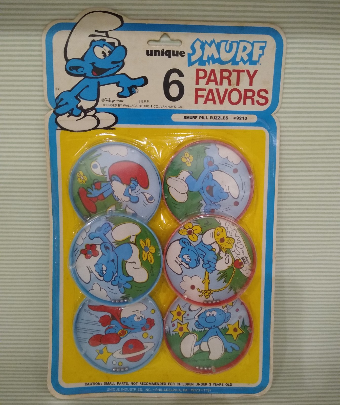 Smurf Party Supplies Favors 6 Pill Puzzles Games Papa 1982 Vintage Smurfs NIP