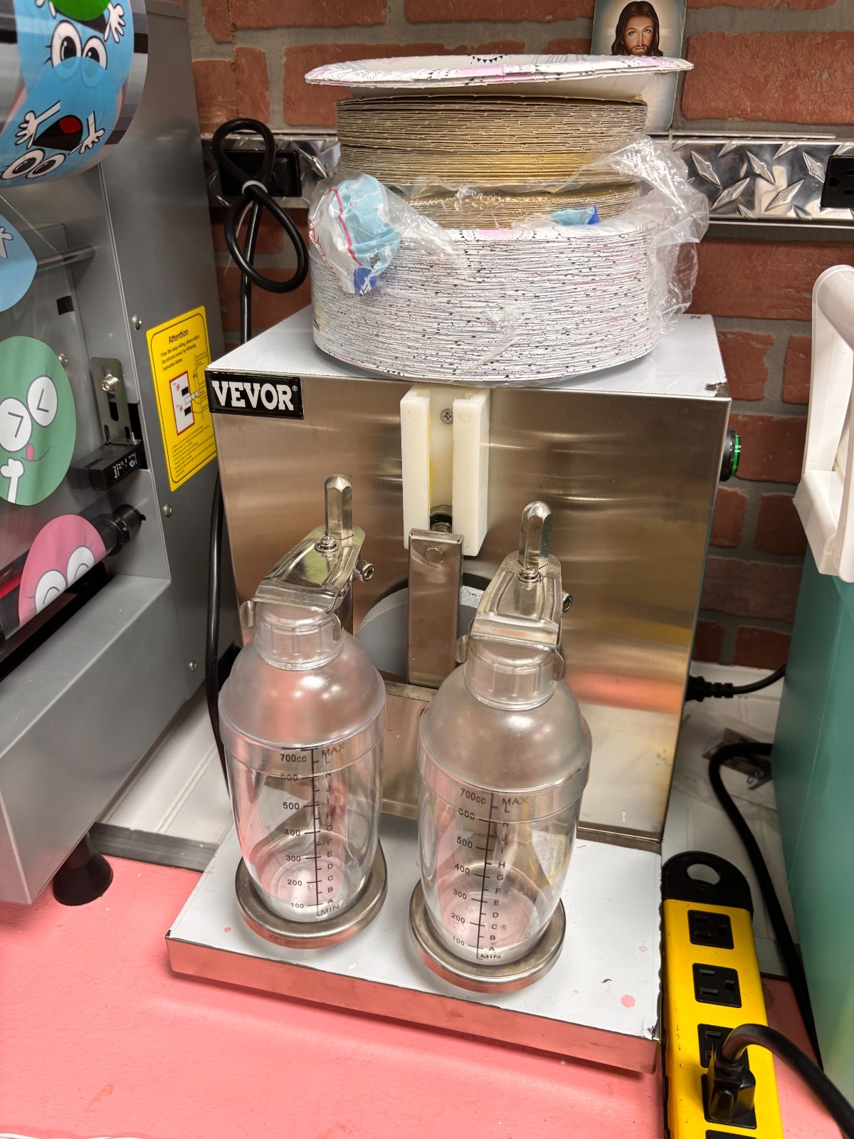 Commercial Vevor Double Cup shaker Commercial Vevor Double Cup shaker