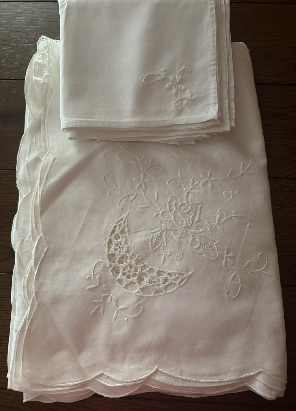 VTG 50s Tablecloth, Linen Battenburg Lace, 100x66” With 12 Napkins Handmade NEW