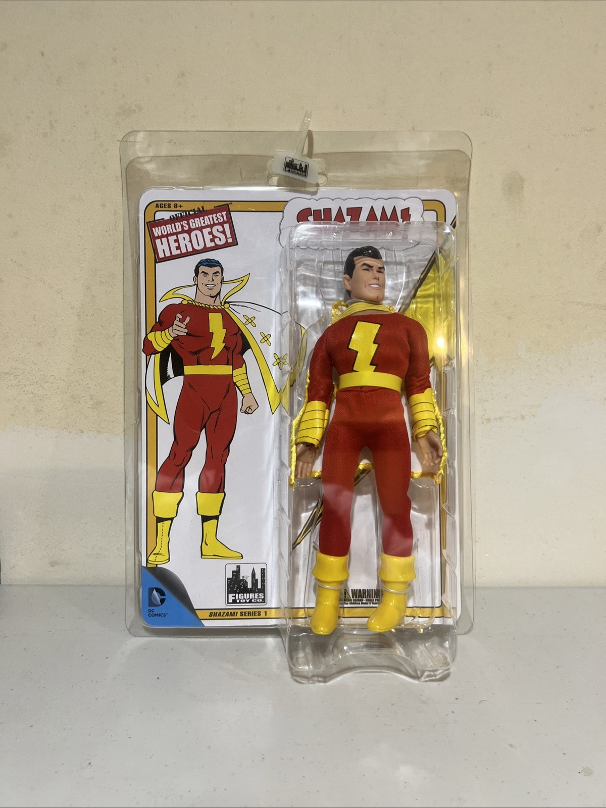 DC Comics Shazam Series CAPTAIN MARVEL 8\ DC Comics Shazam Series CAPTAIN MARVEL 8\