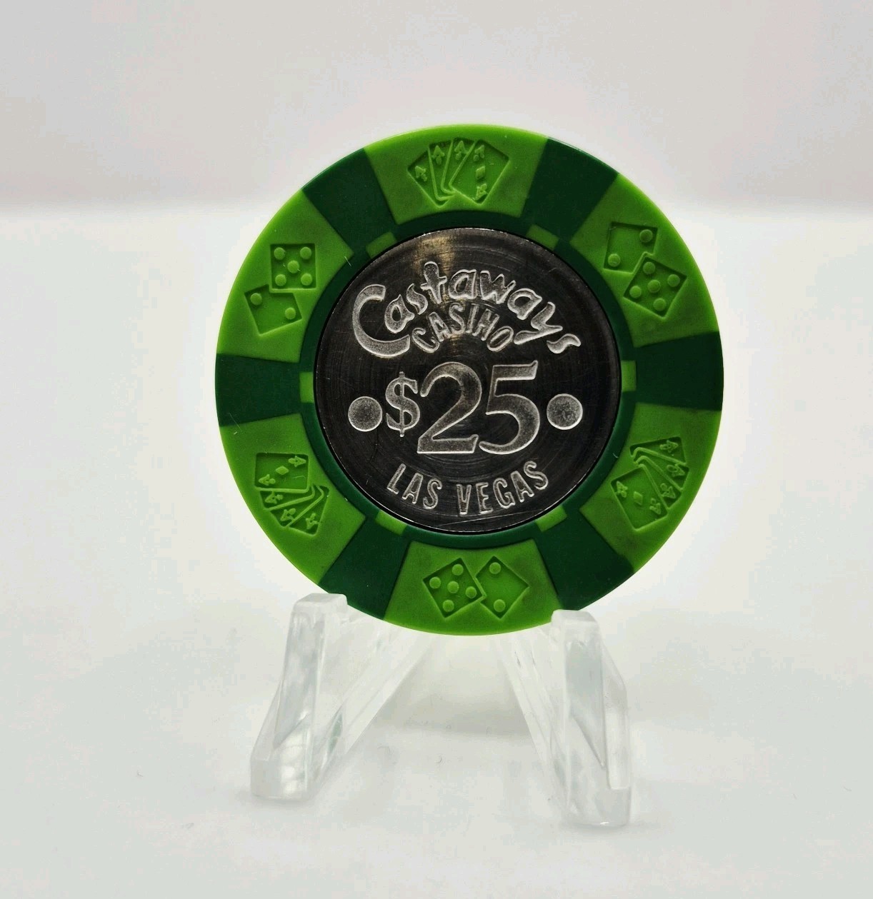 Castaways Casino Las Vegas Nevada 1970's $25 Casino Chip N1442 Castaways Casino Las Vegas Nevada 1970's $25 Casino Chip N1442