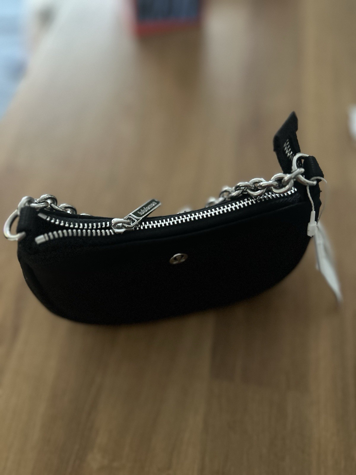 lululemon City Essential Nano Shoulder Bag Blk Slvr Black:Silver lululemon City Essential Nano Shoulder Bag Blk Slvr Black:Silver
