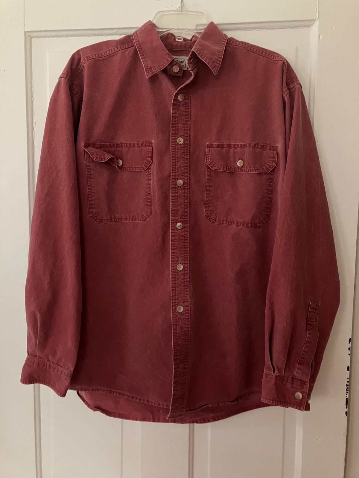 Vintage LL Bean Red Button Down Mens 100% Cotton Size Medium Vintage LL Bean Red Button Down Mens 100% Cotton Size Medium