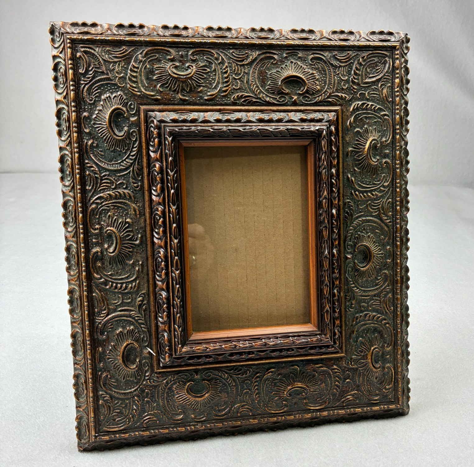 VTG Gold Gilded Wooden Picture Frame Victorian Rococo Revival Style 5\