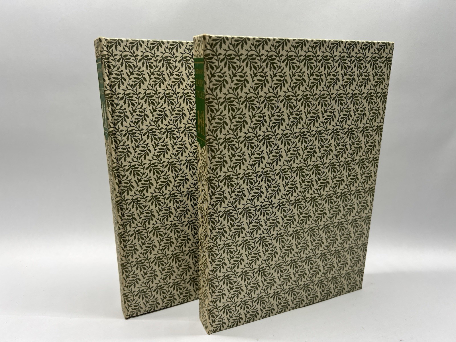 Grimm\'s Fairy Tales Volume 3 and 4 Limited Editions Club - 1962 in Slipcase HC