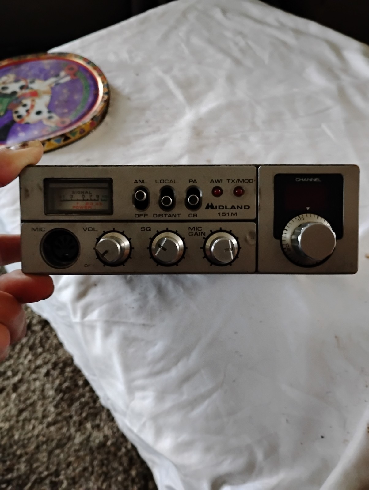 MIDLAND Vintage 1976 Model 13-882C CB Radio Transceiver 23 Channel With Mic MIDLAND Vintage 1976 Model 13-882C CB Radio Transceiver 23 Channel With Mic