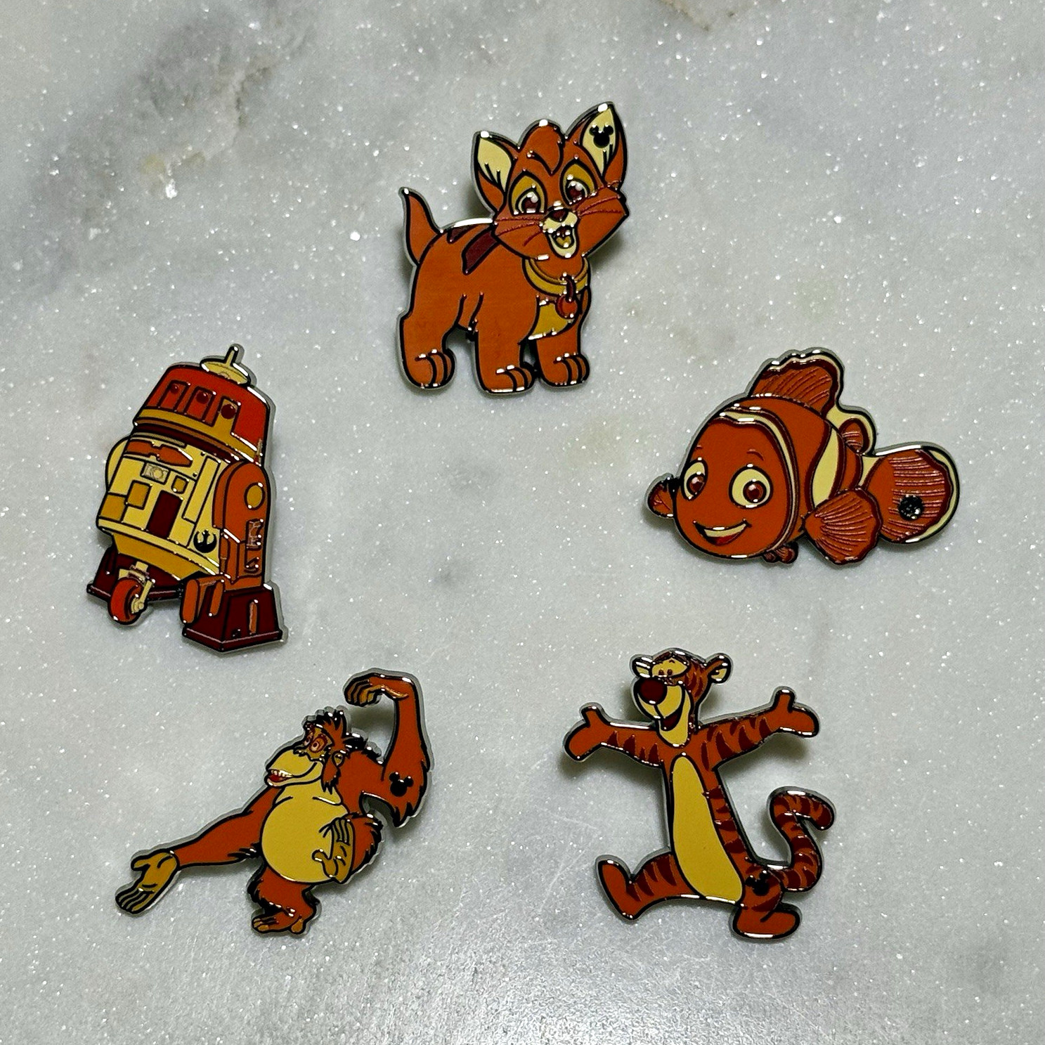 2026 DLR Wave B Hidden Mickey Orange Color Story Set