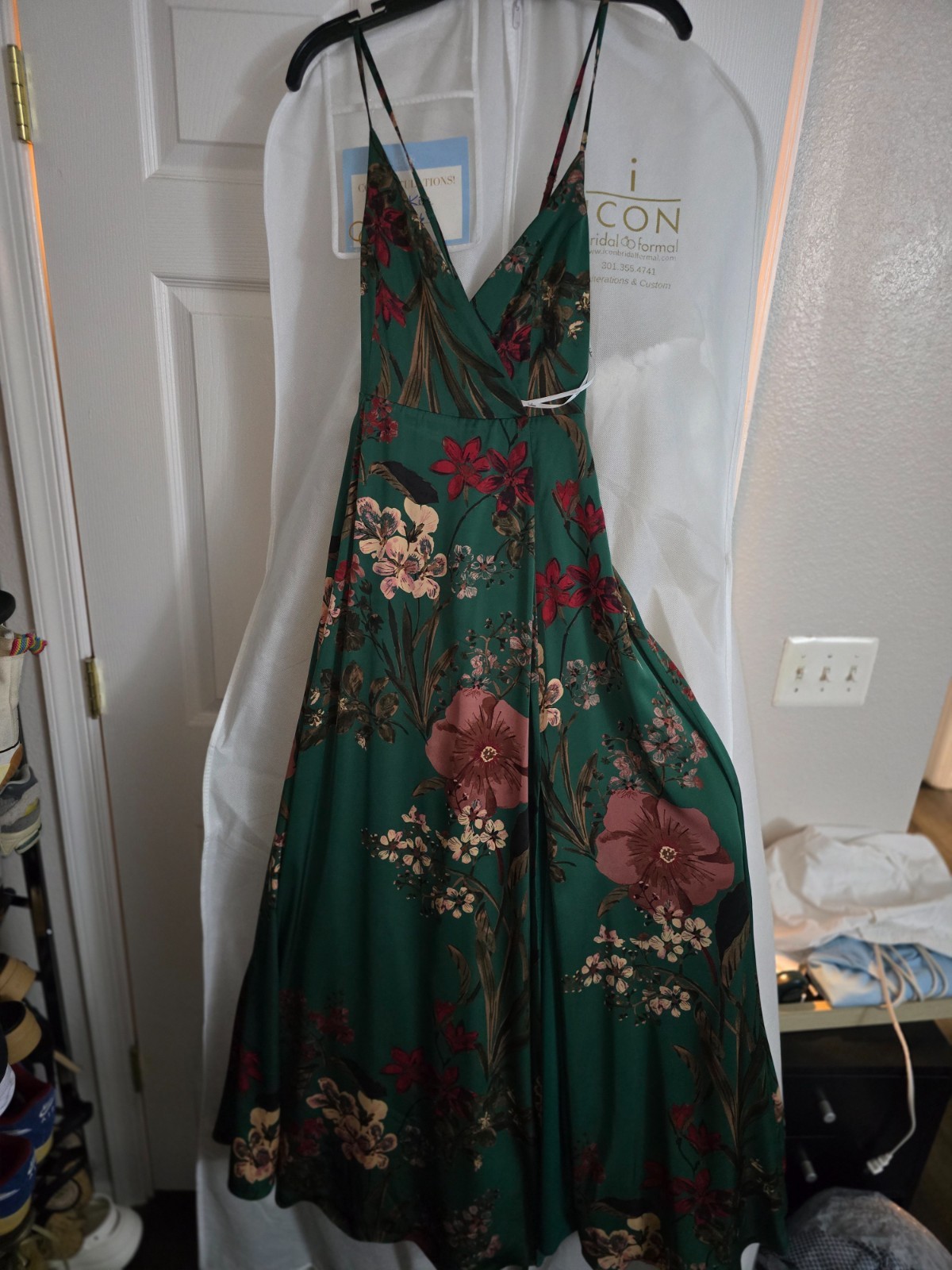 LULUS Still the One Emerald Green Floral Print Satin Maxi Dress Medium LULUS Still the One Emerald Green Floral Print Satin Maxi Dress Medium