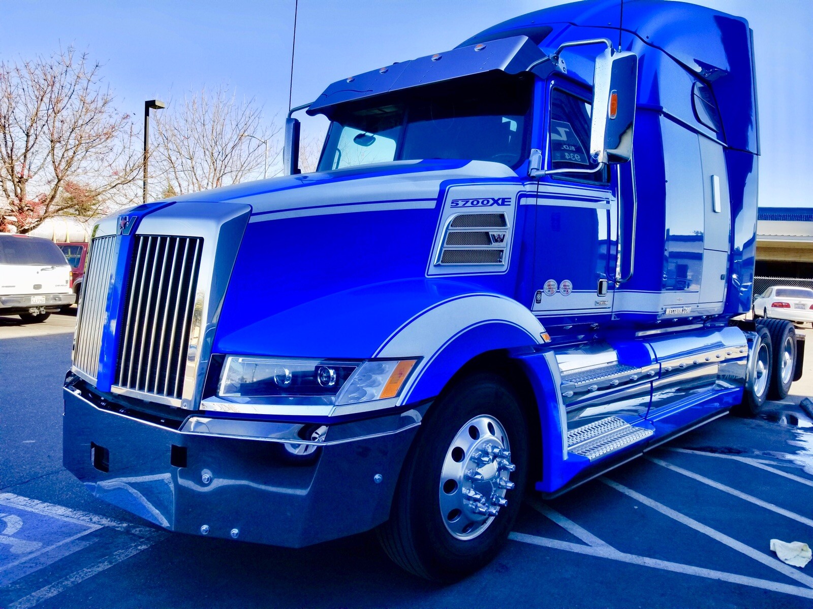 Western Star 5700XE Bumper - Chrome Aftermarket Replacement - USA