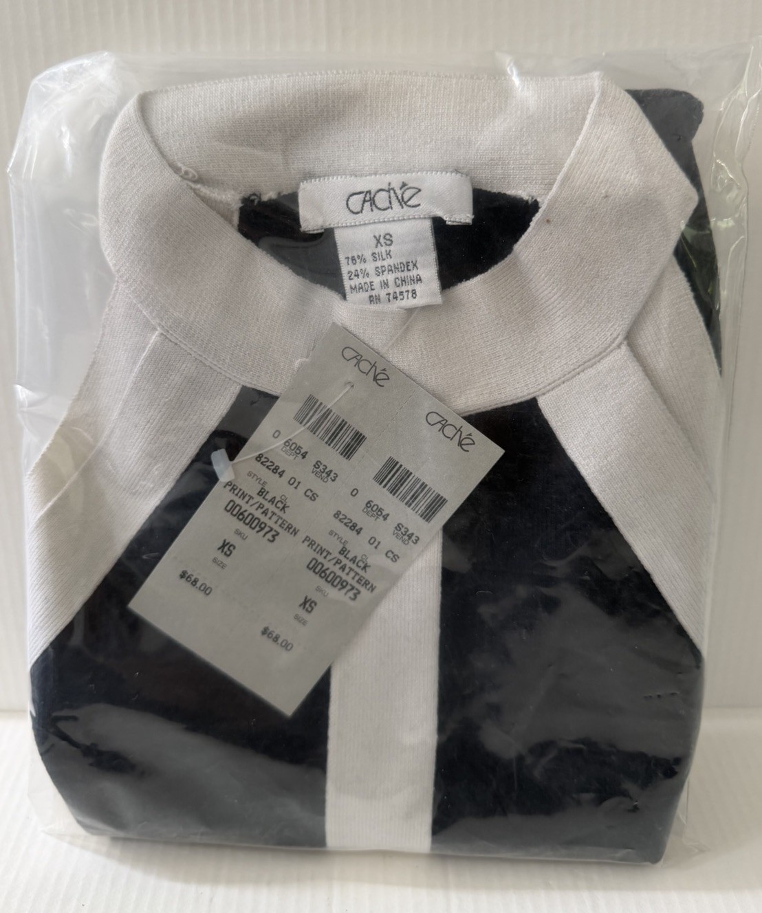 Cache Black XS Tops Brand New With Tag Retail $68 NEW Cache Black XS Tops Brand New With Tag Retail $68 NEW
