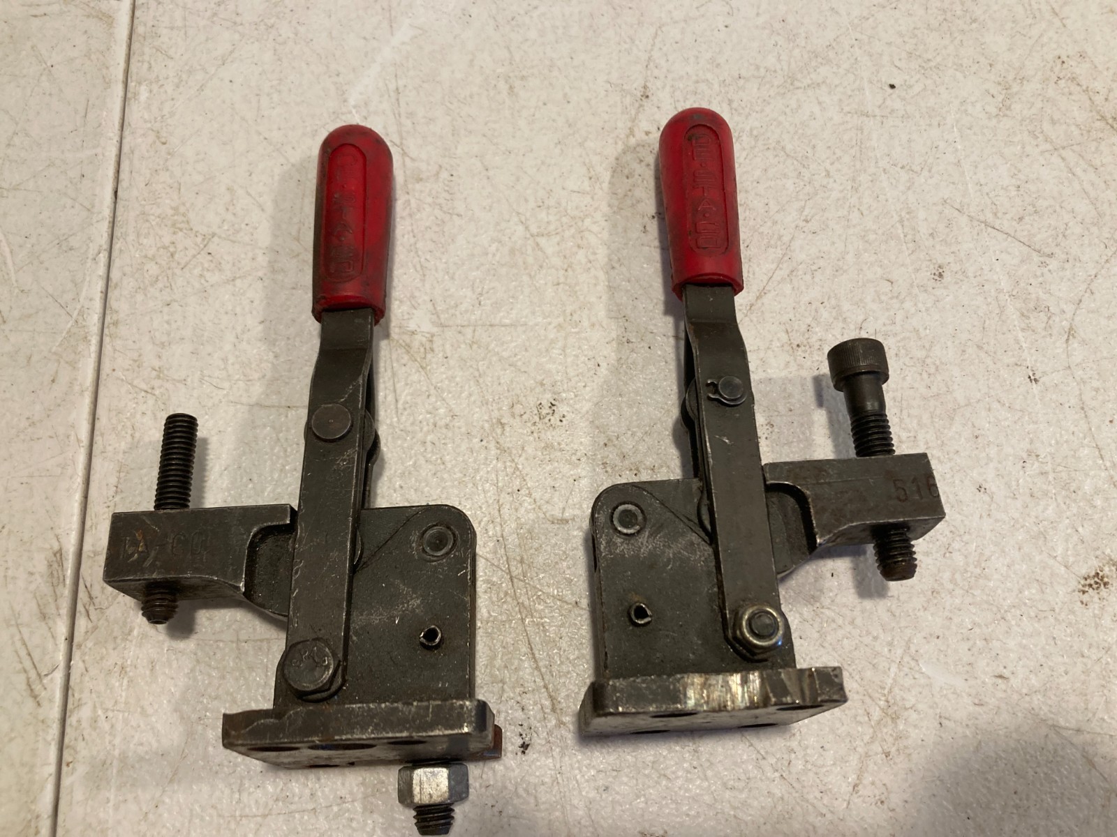 Pair Vintage DE-STA-CO 516 Hold Down Toggle Clamps Red Handle Workholding Pair Vintage DE-STA-CO 516 Hold Down Toggle Clamps Red Handle Workholding