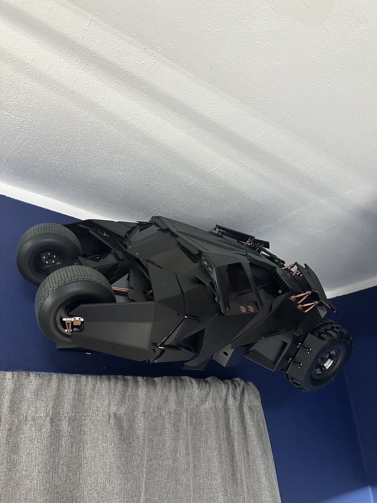 Hot Toys Tumbler Wall Mount Display