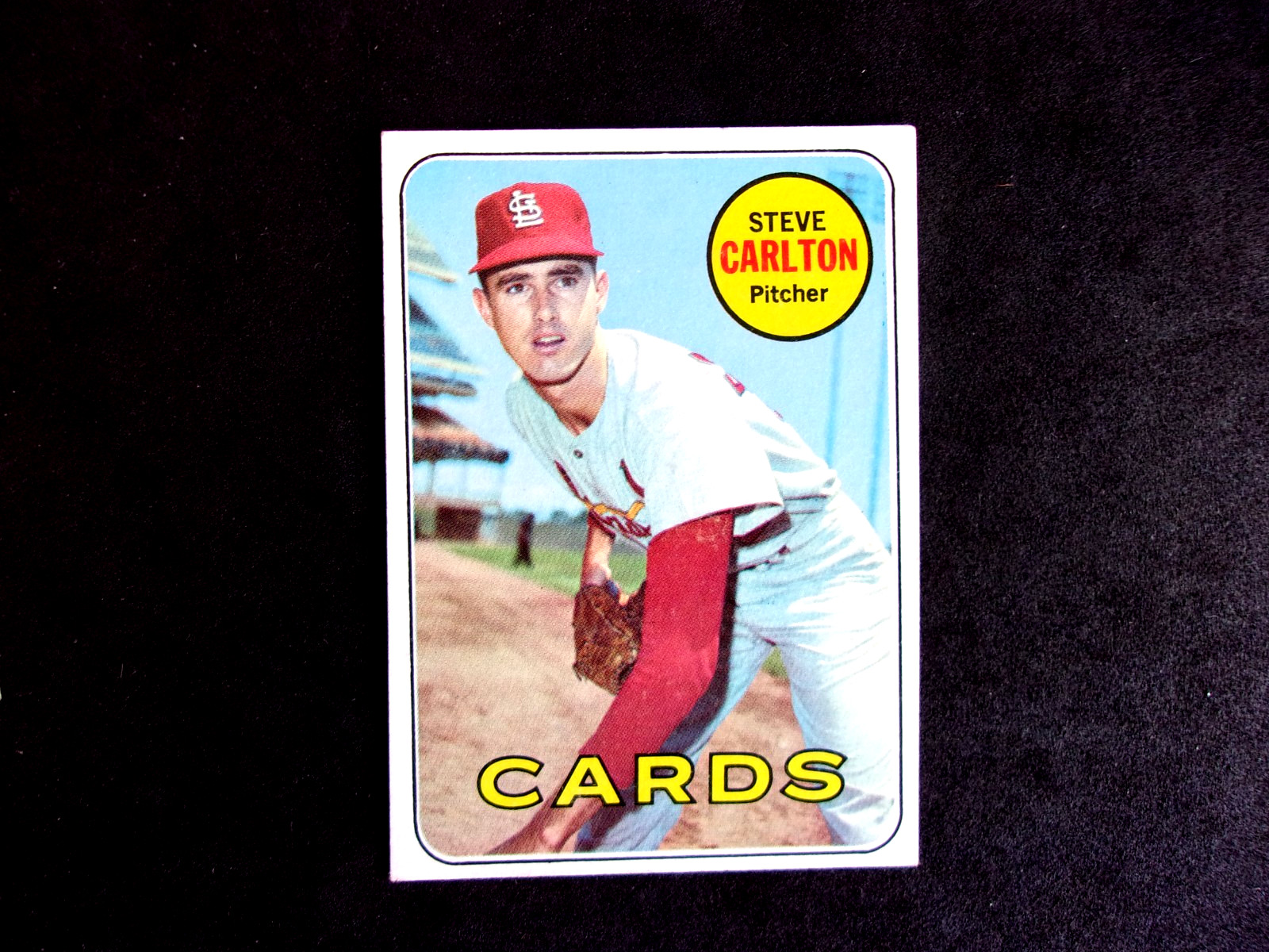 1969 TOPPS #255 STEVE CARLTON..NO CREASES..UPPER RIGHT CORNER TIP DING..HOFAMER 1969 TOPPS #255 STEVE CARLTON..NO CREASES..UPPER RIGHT CORNER TIP DING..HOFAMER