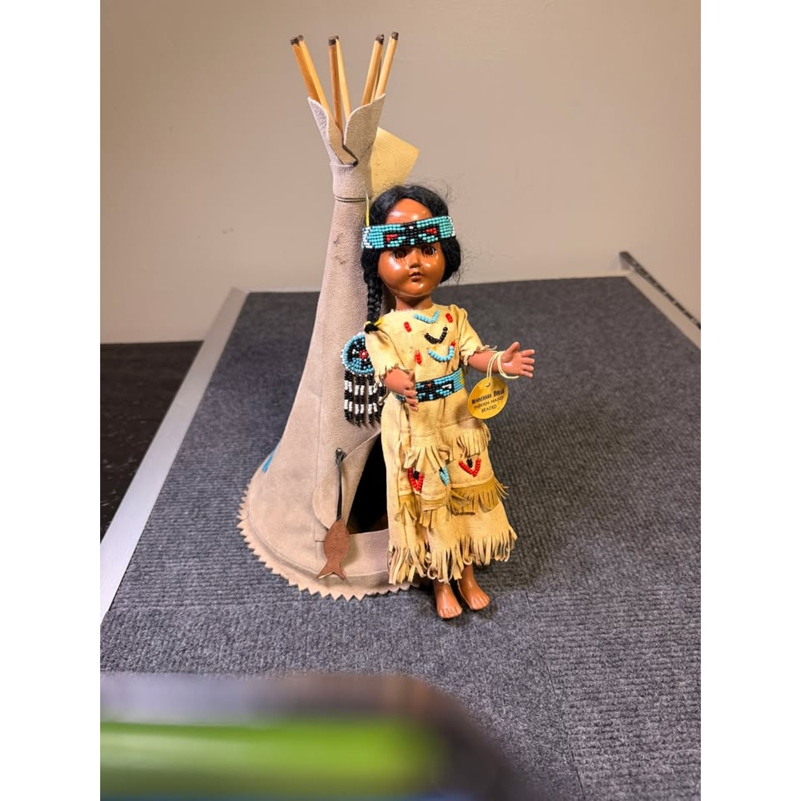 Carlson Dolls Teepee & Minnehaha Beaded Doll Pair – Vintage