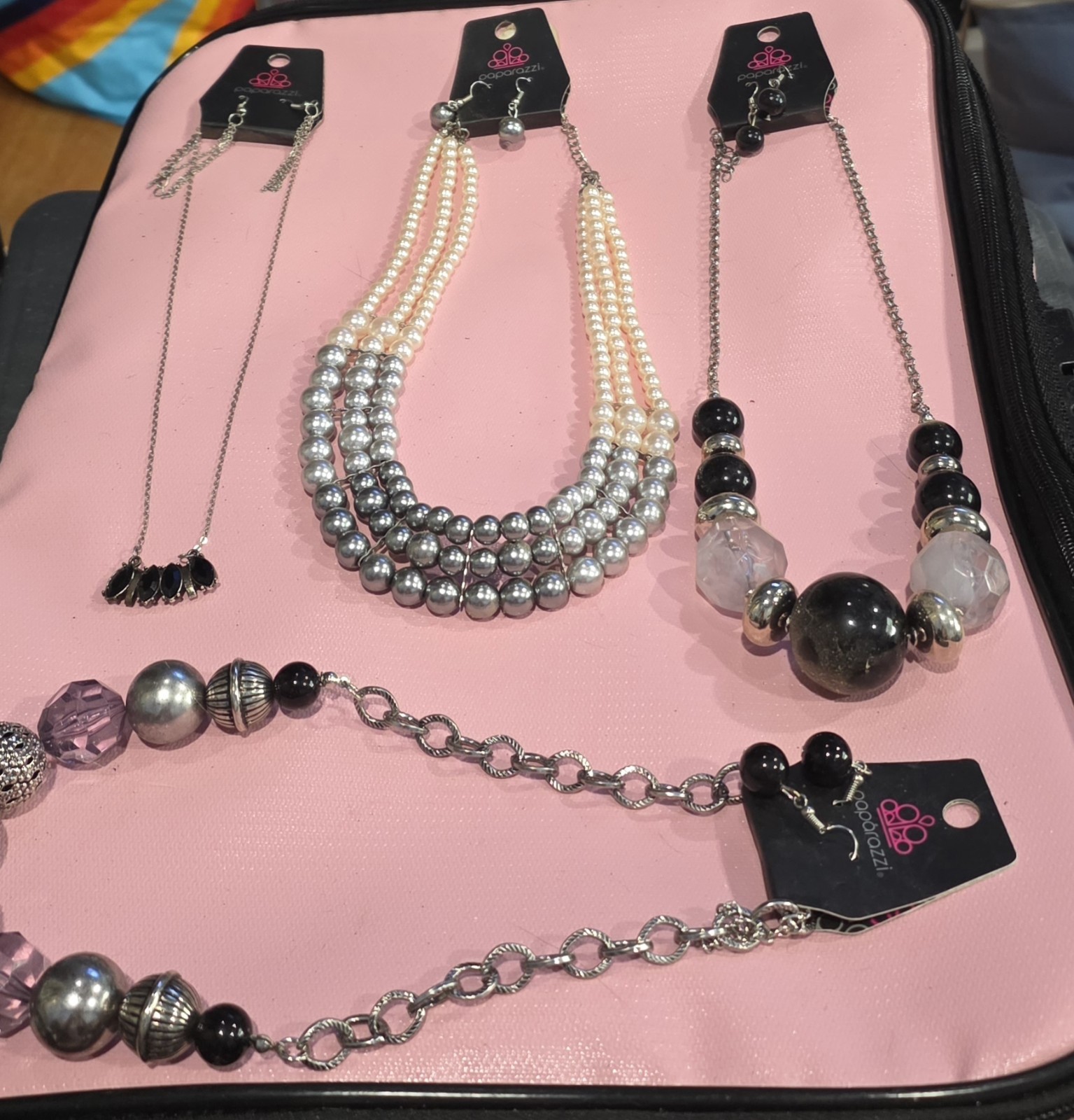 Paparazzi Mixed Fashion Jewelry Lot  4 Necklaces w/Earrings Silver & White