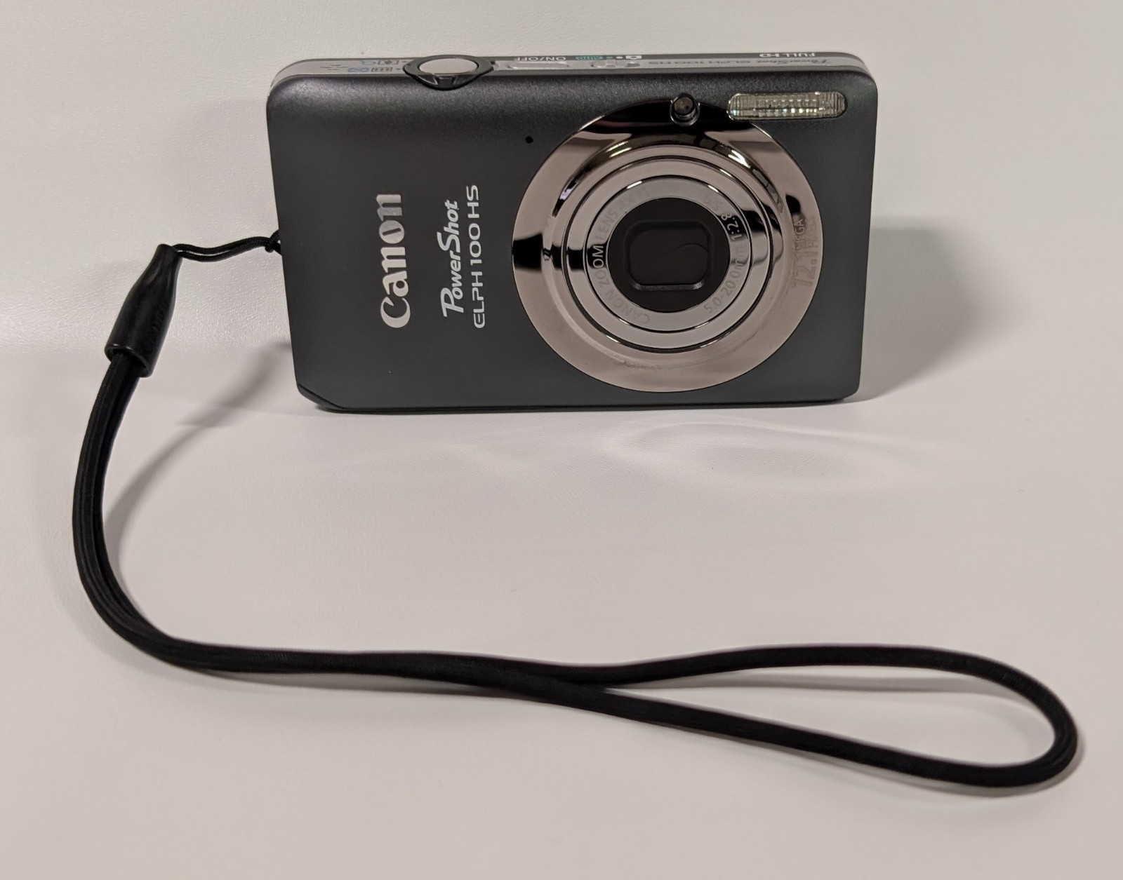 Canon PowerShot ELPH 100 HS 12.1MP Digital Camera Gray PC1588 w/ Charger Battery