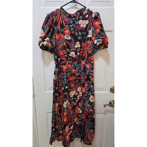 NWT Julia Jordan Black Multi Floral Mock Neck Tie-Back Midi Dress - Size 6 NWT Julia Jordan Black Multi Floral Mock Neck Tie-Back Midi Dress - Size 6