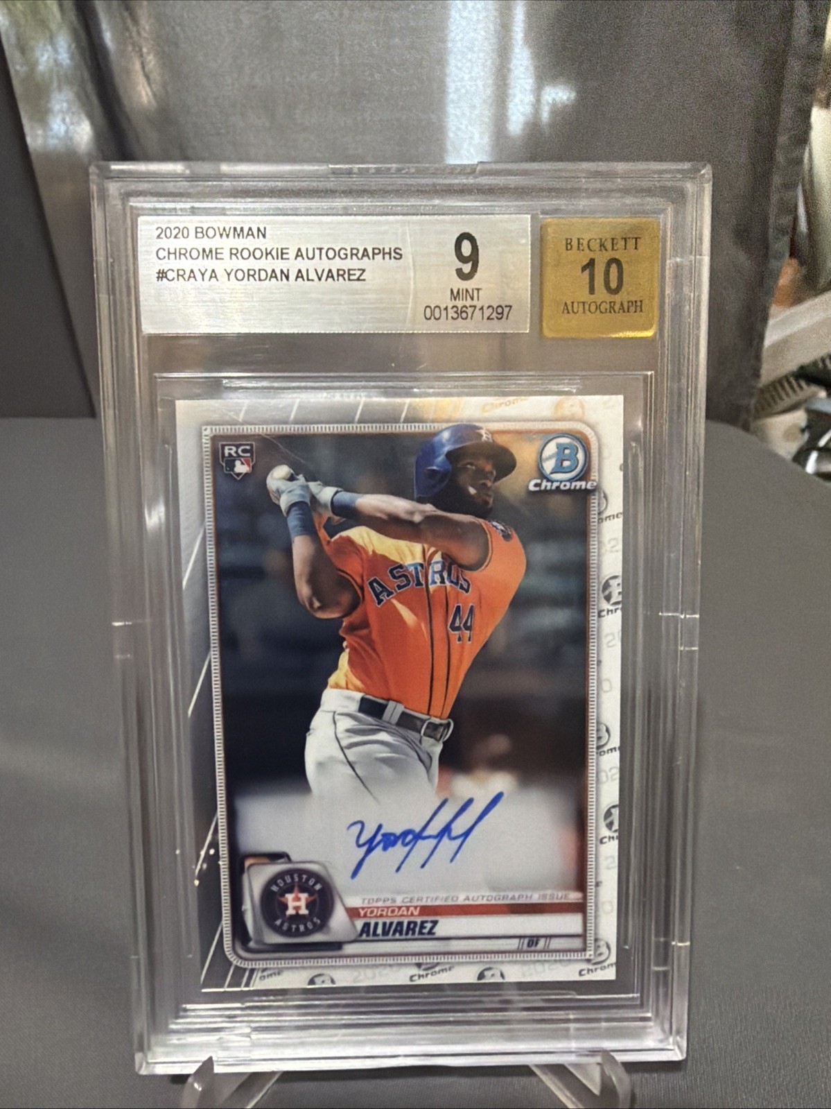 2020 Bowman - Chrome Rookie Autographs Yordan Alvarez #CRA-YA BGS 9 MVP 2020 Bowman - Chrome Rookie Autographs Yordan Alvarez #CRA-YA BGS 9 MVP