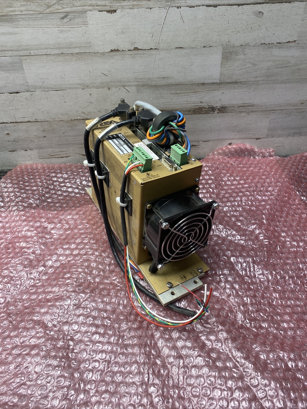 USED REXA OMEGA SERIES SMB9215-1E-1-6669 BRUSHLESS SERVO AMPLIFIER USED