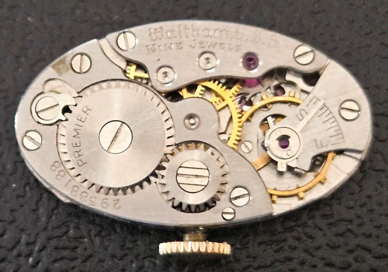 1937 WALTHAM 887 8.75L 17J WATCH MOVEMENT (BALANCE RUNS WITH ROTATION) LOT.125 1937 WALTHAM 887 8.75L 17J WATCH MOVEMENT (BALANCE RUNS WITH ROTATION) LOT.125