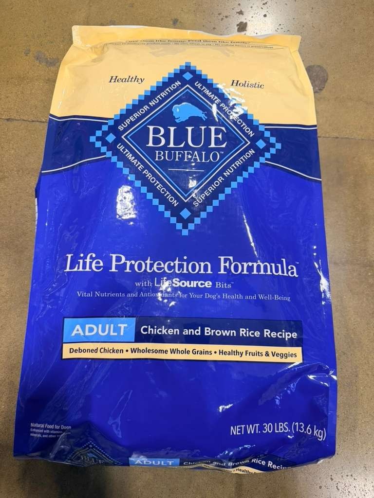 Blue Buffalo Formula Adult Chicken and Brown Rice Recipe Dry Dog- 30 LB Blue Buffalo Formula Adult Chicken and Brown Rice Recipe Dry Dog- 30 LB