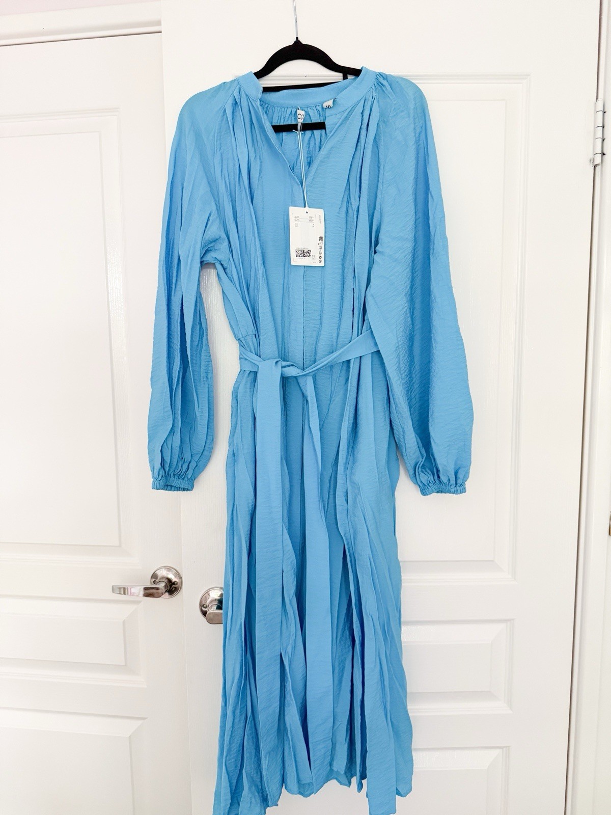 COS Blue V-Neck Balloon Sleeve Belted Fit & Flare Midi Dress Size AU 8 NWT COS Blue V-Neck Balloon Sleeve Belted Fit & Flare Midi Dress Size AU 8 NWT