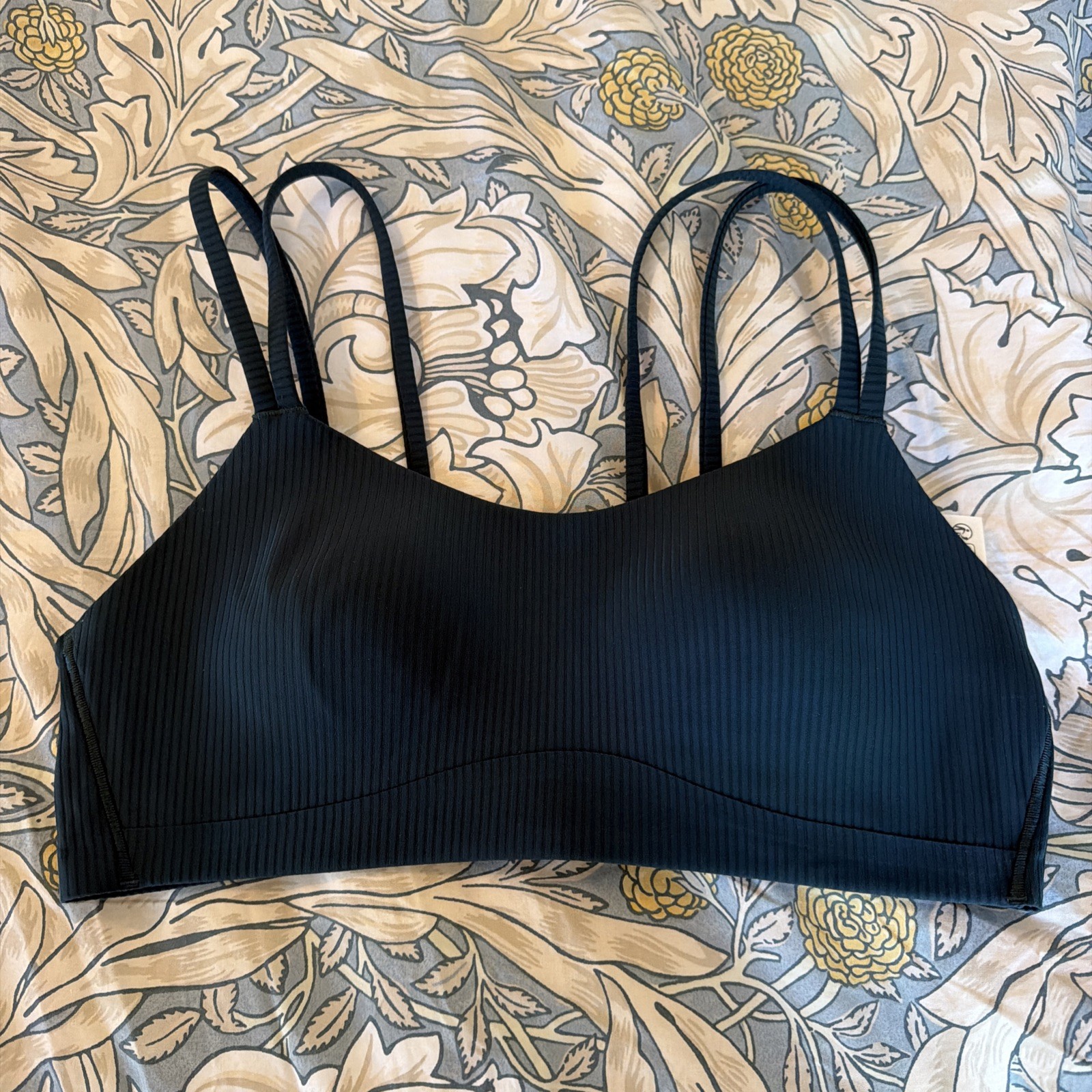 Lululemon Like A Cloud Ribbed Bra Size 8 Indochine (dark Teal) NWOT Lululemon Like A Cloud Ribbed Bra Size 8 Indochine (dark Teal) NWOT