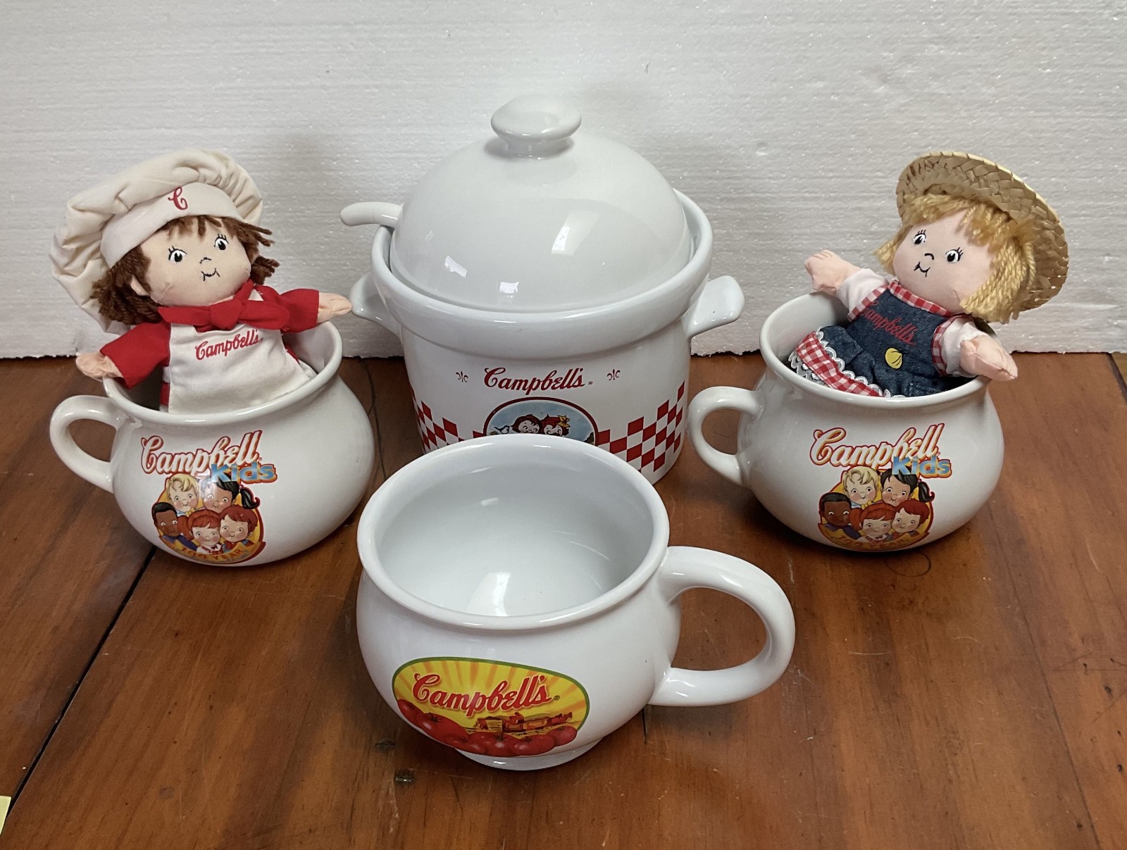Vintage Campbell's Soup Kids Tureen Mugs Figurines Set 2000s Advertising Vintage Campbell's Soup Kids Tureen Mugs Figurines Set 2000s Advertising