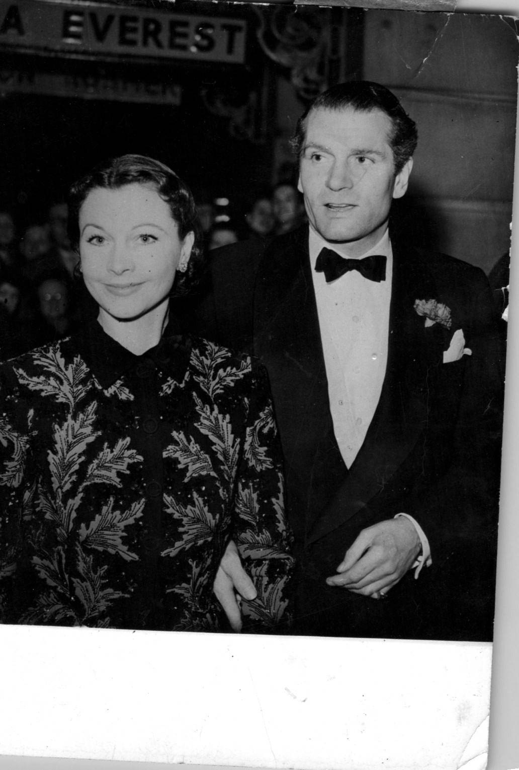 1950s HOLLYWOOD VIVIEN LEIGH STUNNING PORTRAIT CANDID ORIGINAL PHOTO MA82 1950s HOLLYWOOD VIVIEN LEIGH STUNNING PORTRAIT CANDID ORIGINAL PHOTO MA82