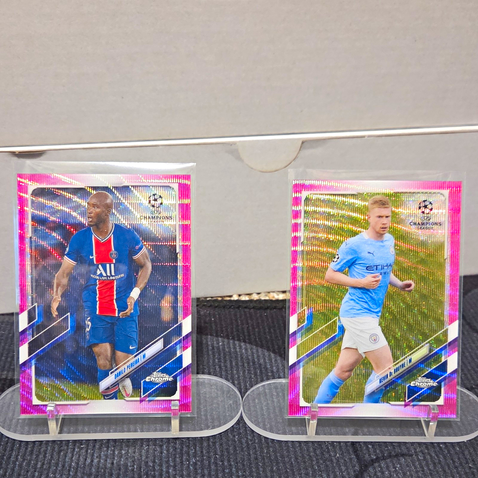 Topps Soccer 2020-21 Topps Chrome UCL Refractor De Bruyne/Pereira Lot (2) Topps Soccer 2020-21 Topps Chrome UCL Refractor De Bruyne/Pereira Lot (2)