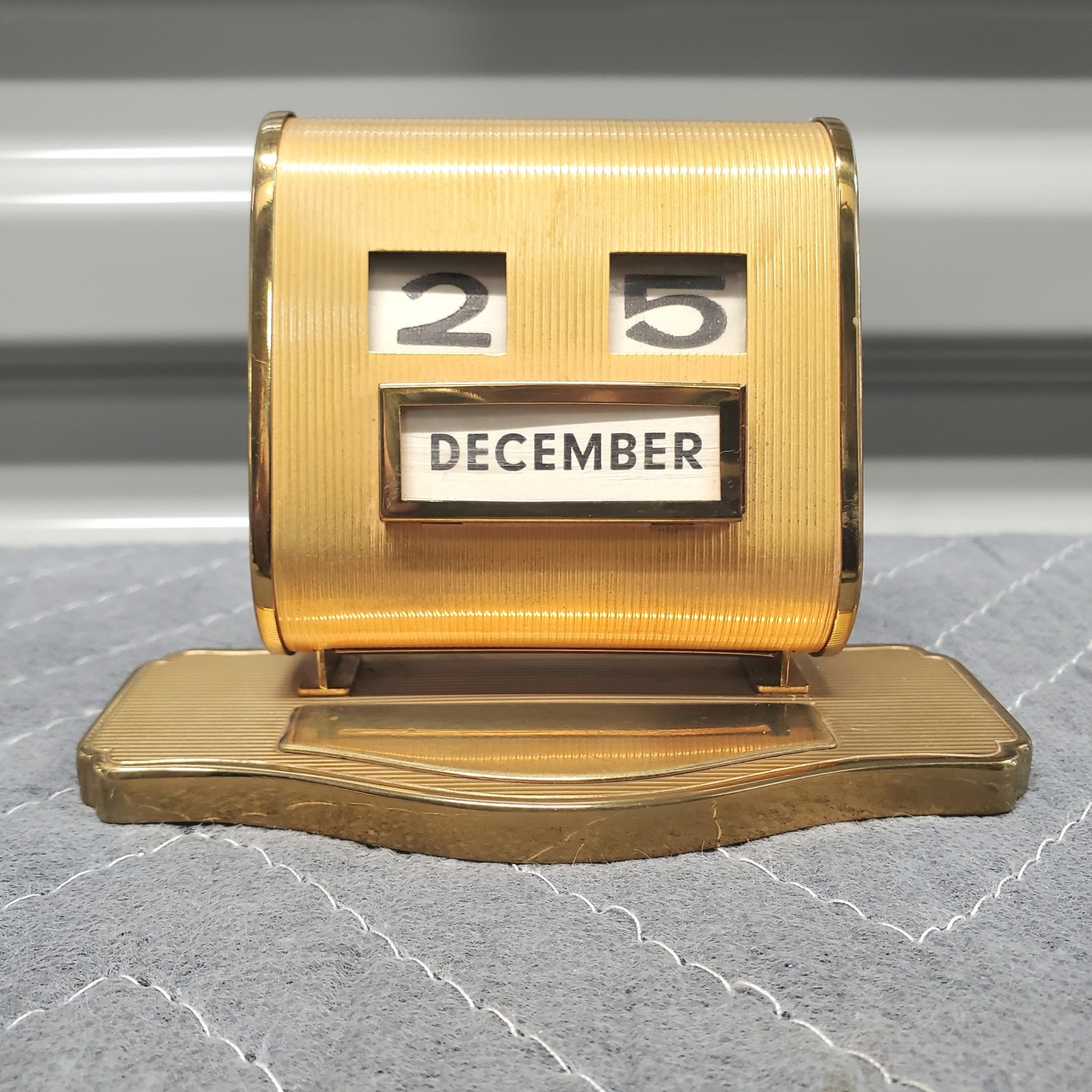 Vintage MCM Brass Perpetual Desk Calendar Mechanical Complete Inserts Retro 1950 Vintage MCM Brass Perpetual Desk Calendar Mechanical Complete Inserts Retro 1950